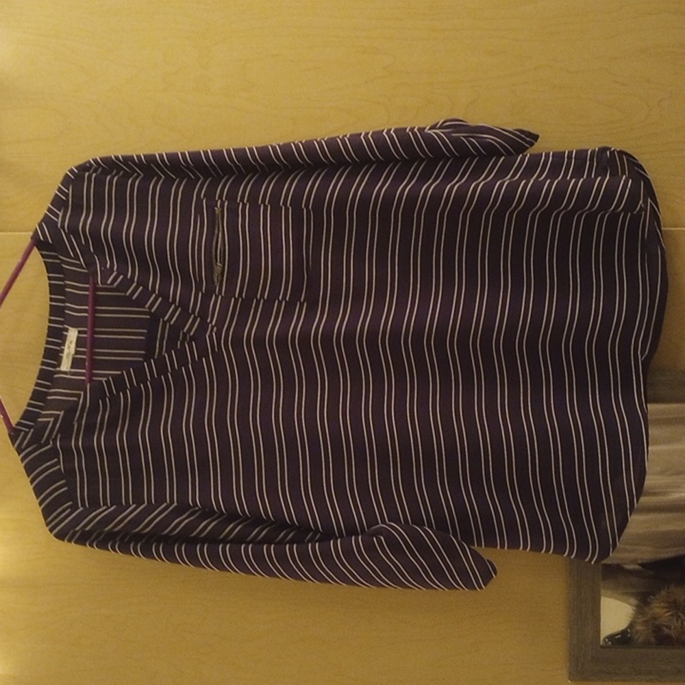 Maurices Navy and white Stripes Sz L